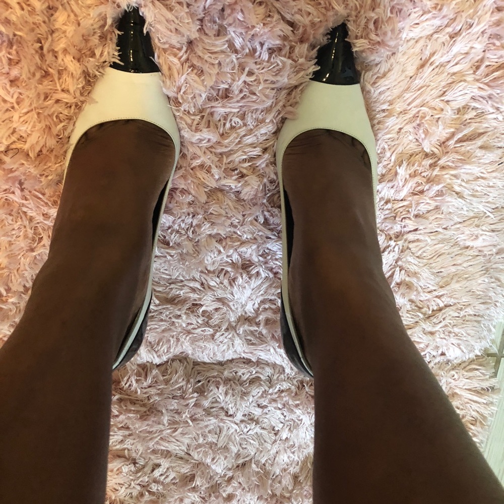 Dolce & Gabbana Classic Pumps